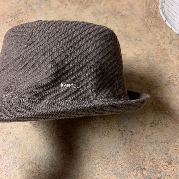 Hat - Picture 3 of 4